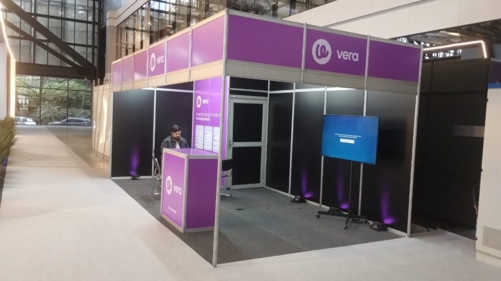 Espaço expositivo montado pela Totale na Logistique em Balneário Camboriú