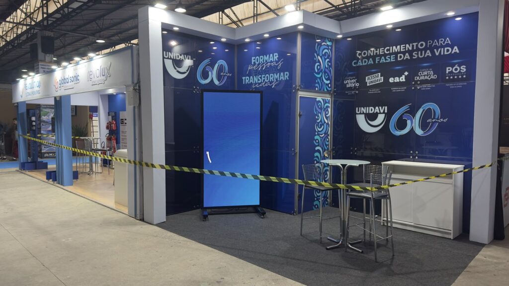 Estrutura de stand da Totale na Fersul 2026