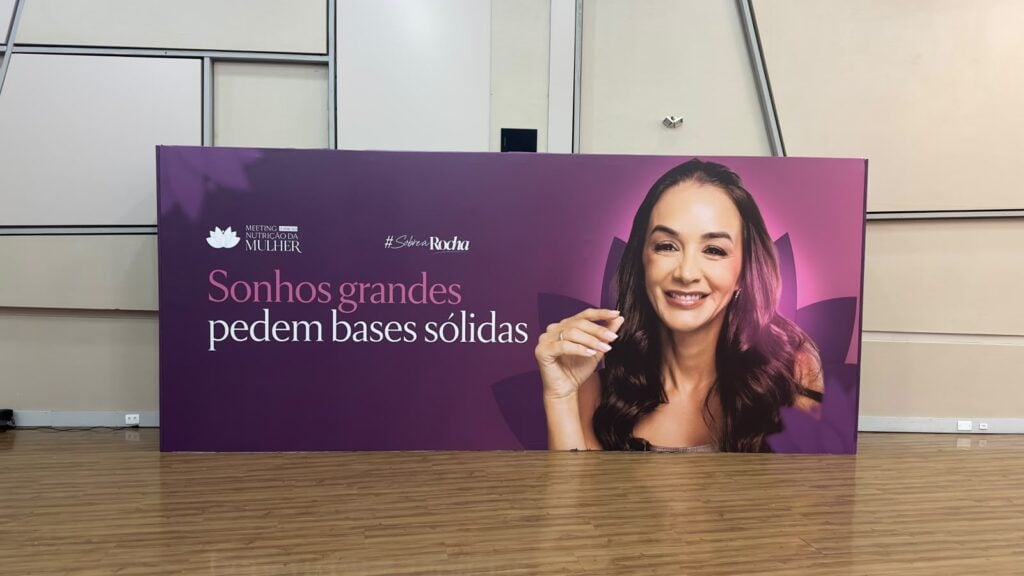 Estrutura de stand da Totale no Meeting Nutrição da Mulher 2026